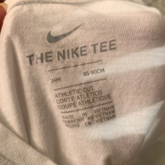 NIKE The Nike Tee shirt - Picture 6 of 7